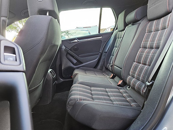 Volkswagen Golf I 10 of 15