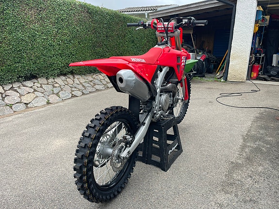 Honda CRF 450 3 of 4