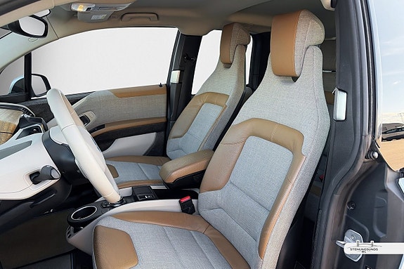 BMW i3 9 of 23