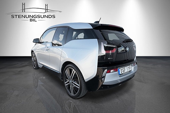 BMW i3 3 of 23