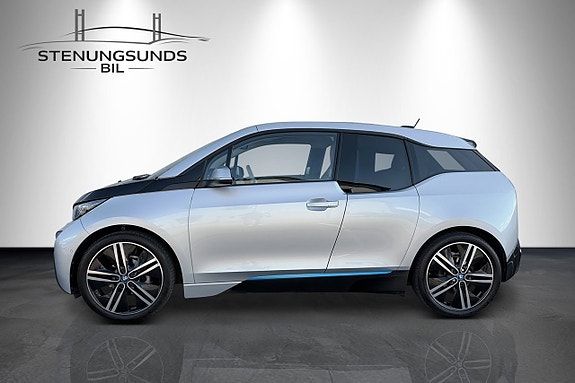 BMW i3 2 of 23