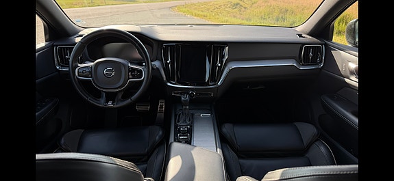 Volvo V60 4 of 4