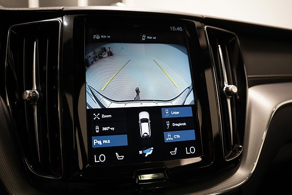 Volvo XC60 21 of 30