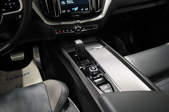 Volvo XC60 19 of 30