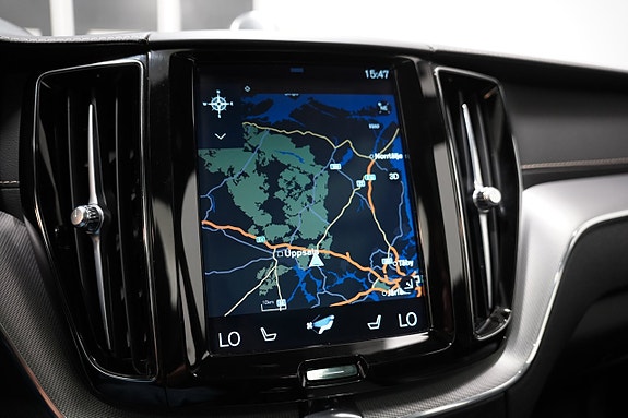 Volvo XC60 23 of 30