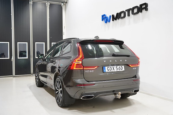 Volvo XC60 4 of 30
