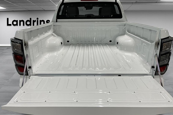 Isuzu D-max 7 of 14