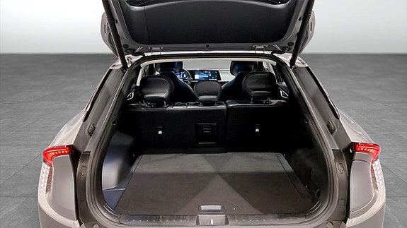 Kia EV6 12 of 21