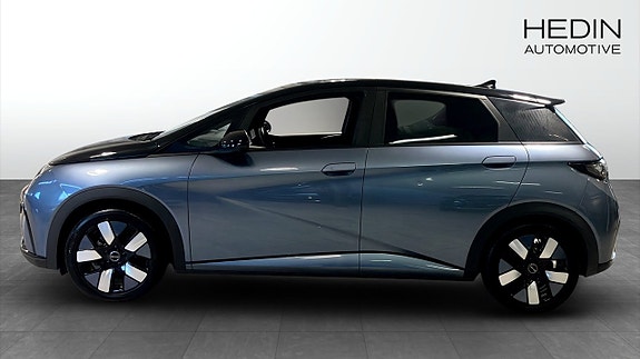 BYD Dolphin 5 of 16