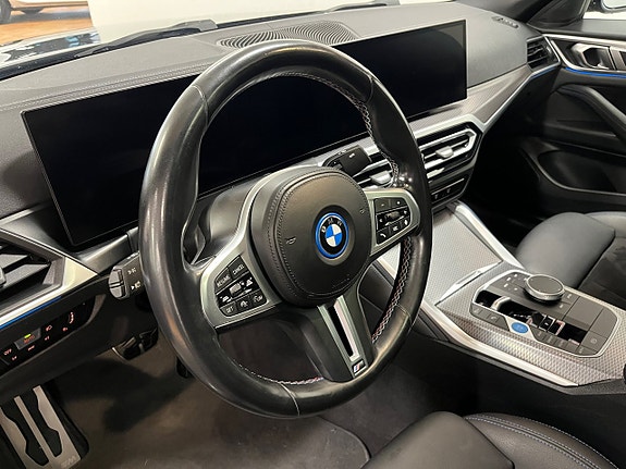BMW i4 16 of 30