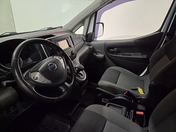Nissan e-NV200 10 of 10