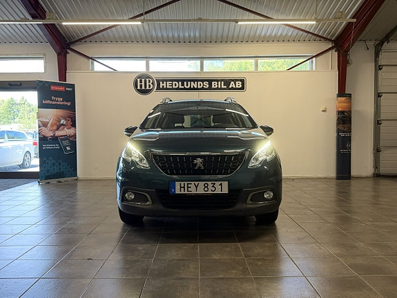 Peugeot 2008 6 of 17
