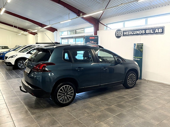 Peugeot 2008 11 of 17