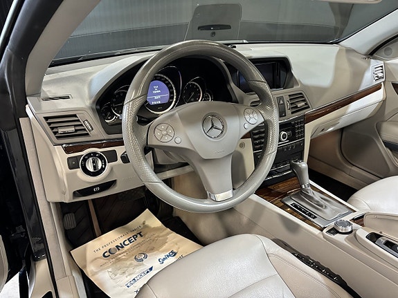 Mercedes-Benz E350 11 of 27