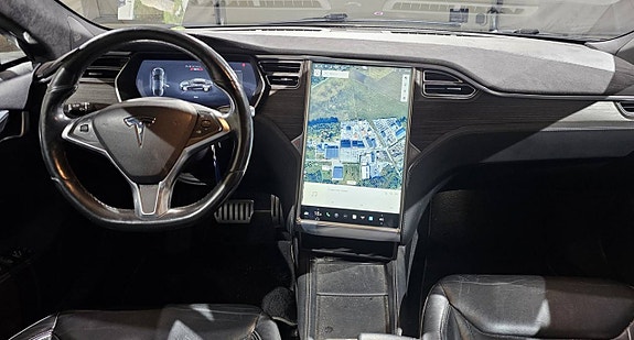 Tesla Model S 6 of 12