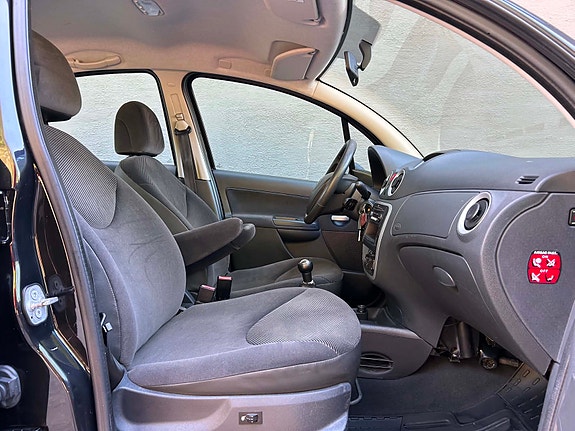 Citroen C3 4 of 9
