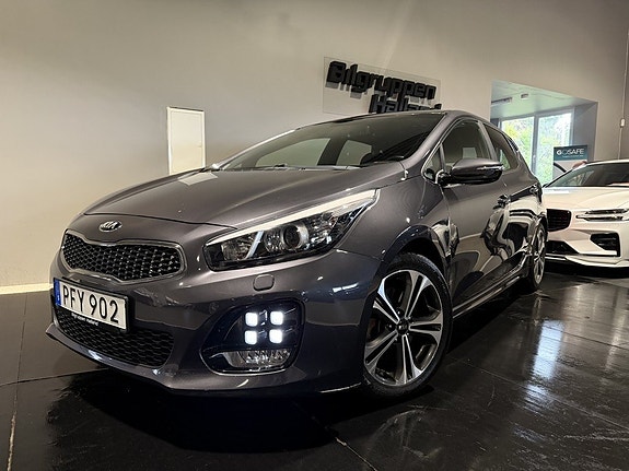 Kia Ceed 10 of 30