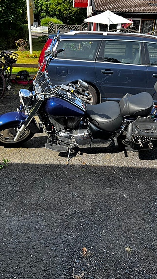 Suzuki VL1500 Intruder 4 of 6
