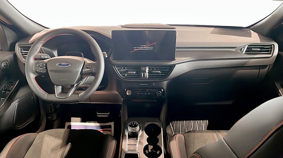 Ford Kuga 4 of 10