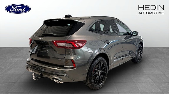 Ford Kuga 2 of 10