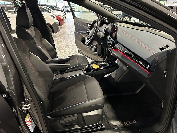 Volkswagen ID.4 GTX 18 of 27
