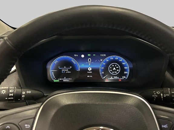 Toyota RAV4 15 of 20