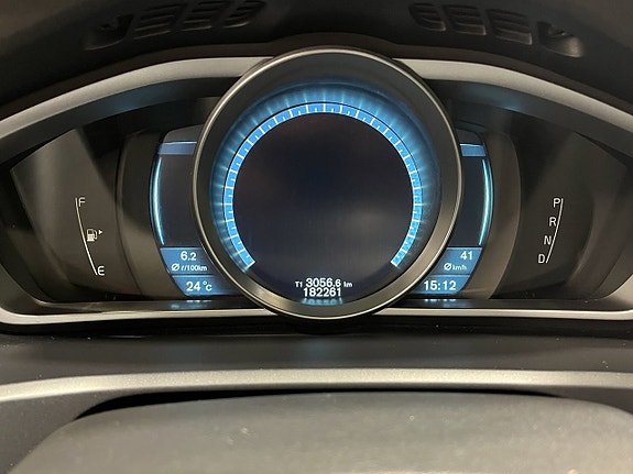 Volvo V40 17 of 18