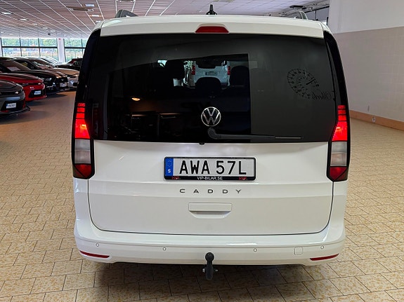 Volkswagen Caddy Maxi 6 of 27