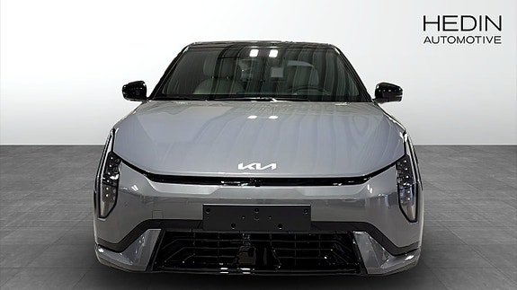 Kia EV4 2 of 12