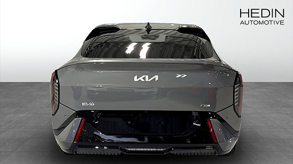 Kia EV4 5 of 12