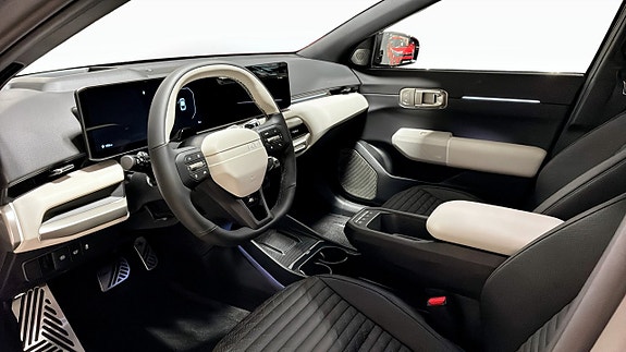 Kia EV4 8 of 12