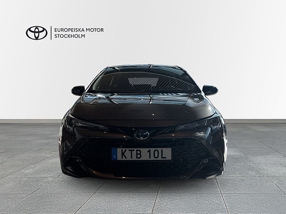 Toyota Corolla 6 of 11