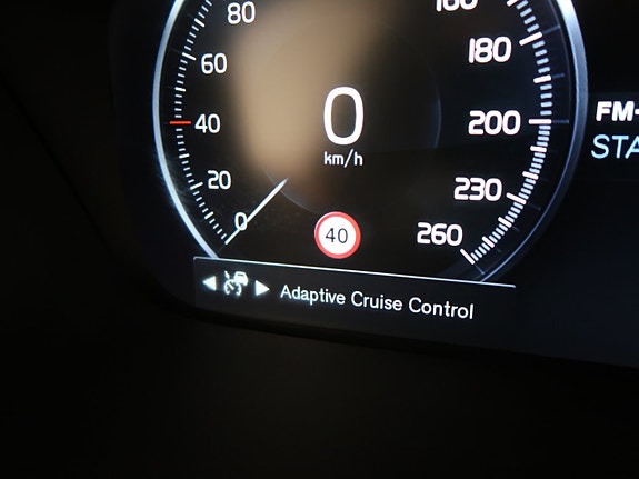 Volvo V60 Cross Country 22 of 30