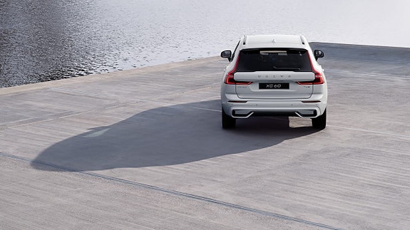 Volvo XC60 12 of 30