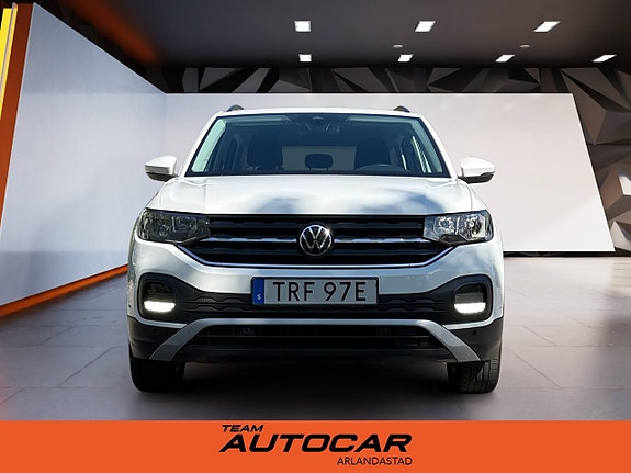 Volkswagen T-Cross 3 of 19