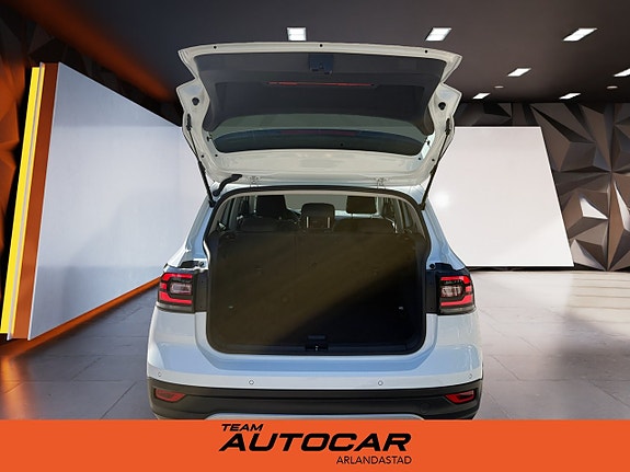 Volkswagen T-Cross 7 of 19