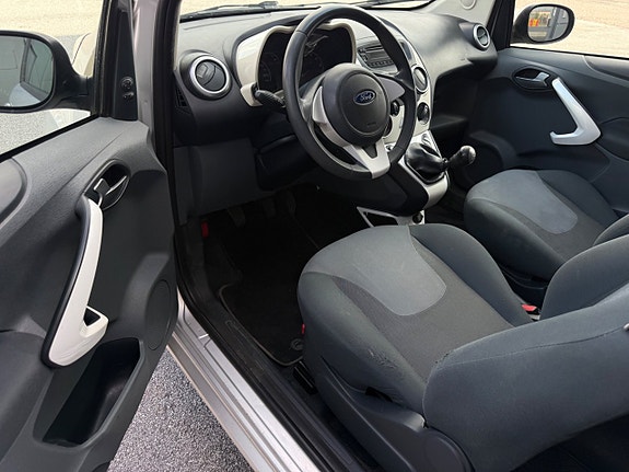 Ford Ka 7 of 9
