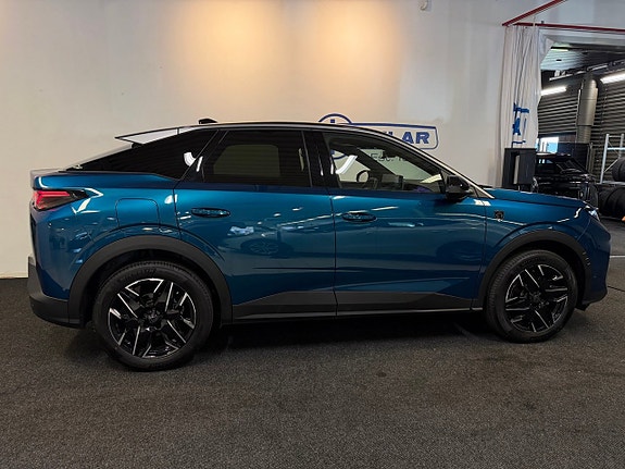 Peugeot 3008 2 of 30