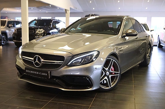 Mercedes-Benz C63 6 of 28