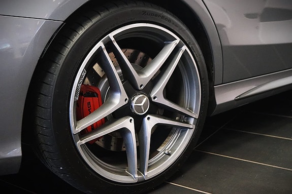 Mercedes-Benz C63 10 of 28