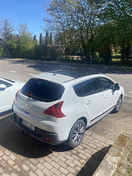 Peugeot 3008 3 of 7