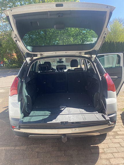 Peugeot 3008 4 of 7