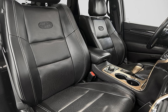 Jeep Grand Cherokee 9 of 21