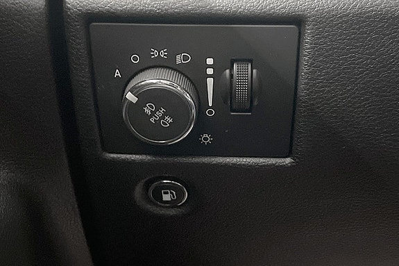 Jeep Grand Cherokee 19 of 21