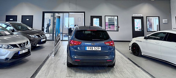 Kia Ceed 3 of 5