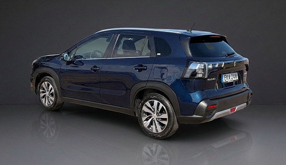 Suzuki S-Cross 8 of 8