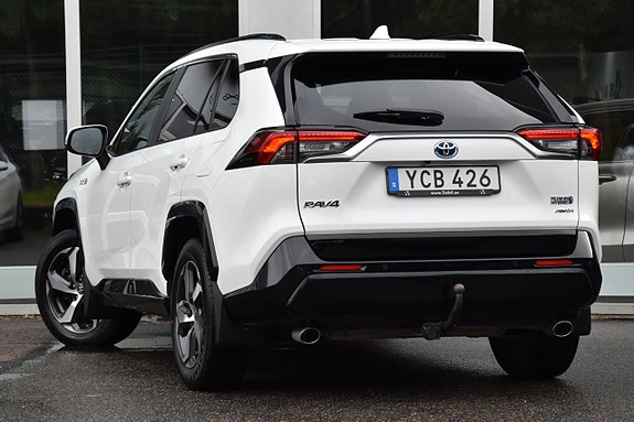 Toyota RAV4 5 of 29