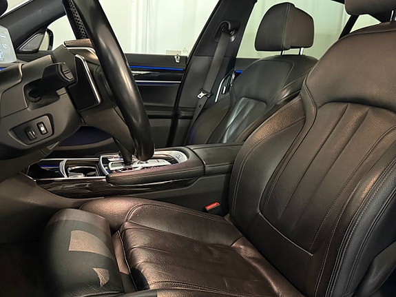 BMW 740e 7 of 25