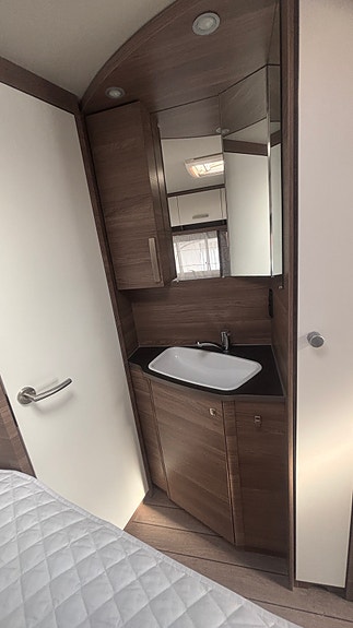 Knaus 650 UDF Sport Silver Selection ”Barnkammare” 6 of 9