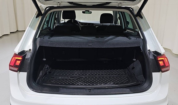 Volkswagen Tiguan 8 of 14